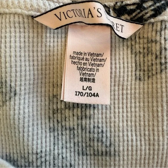 Victoria’s Secret Nightgown Size L - Picture 3 of 3